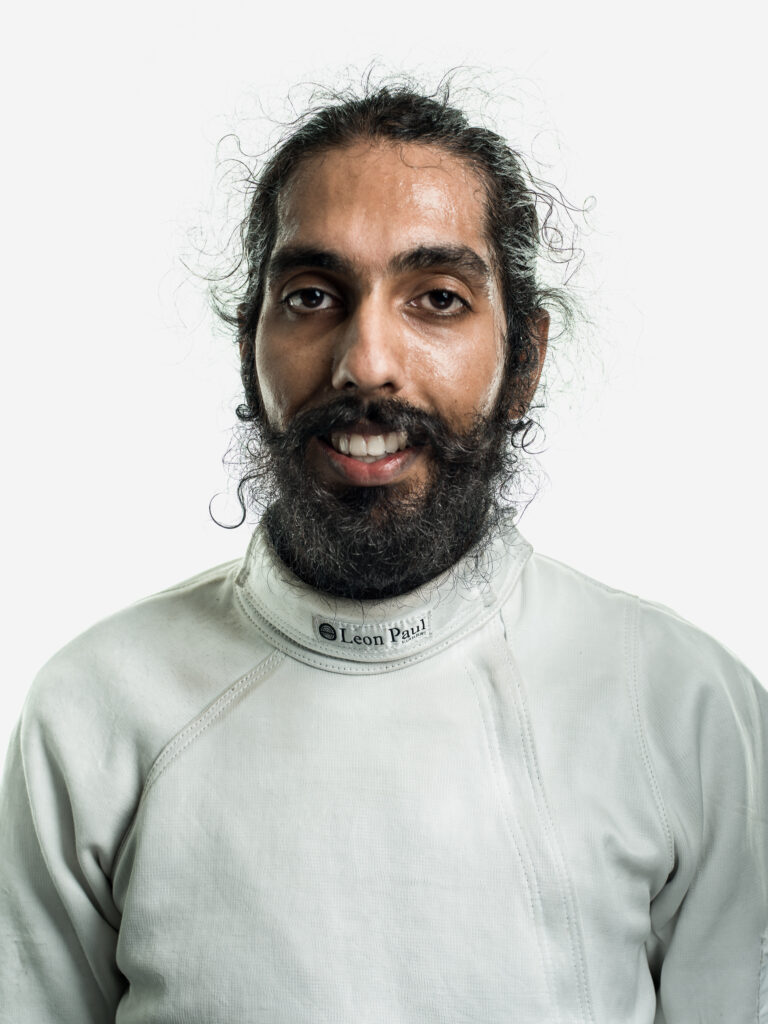 Portrait vom Fechter Udavivir Singh im Fechtclub Bern am Berne World Cup.