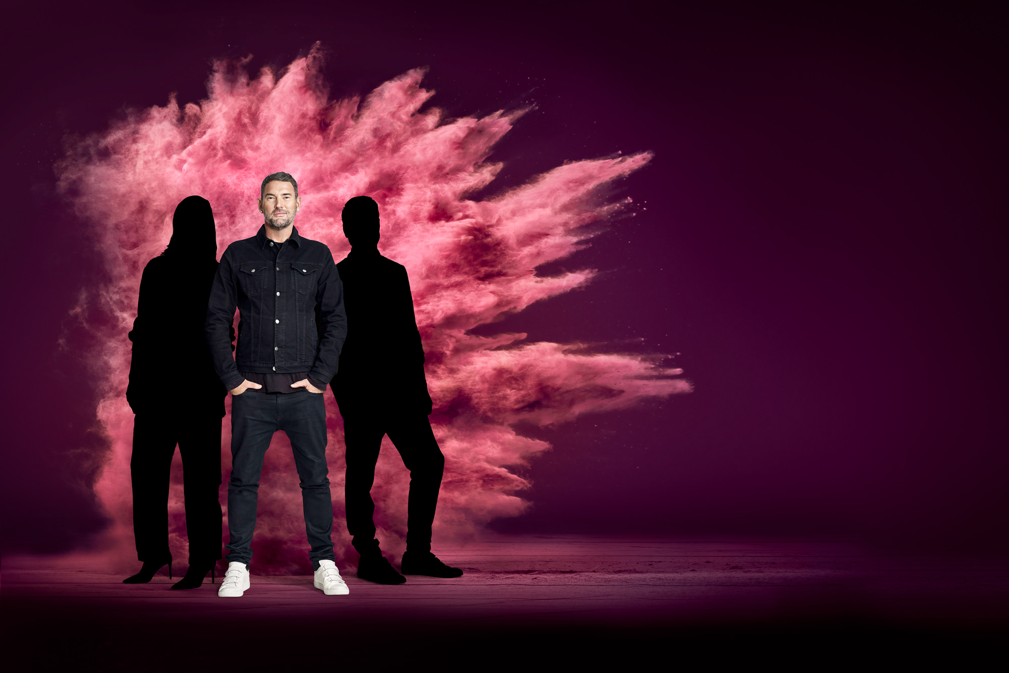 Happy Size Kampagne zum Jubiläum. Portrait Aufnahmen im Studio mit Puder.